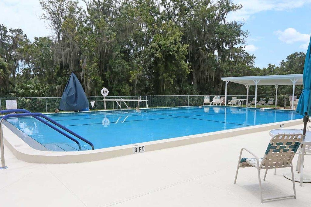 Arbor Lake Community Pool